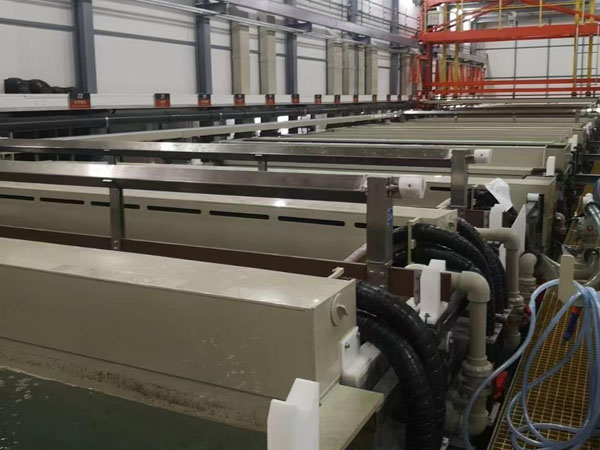 阳极氧化生产线