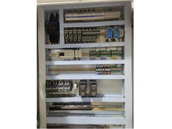 表面处理生产线制作现场